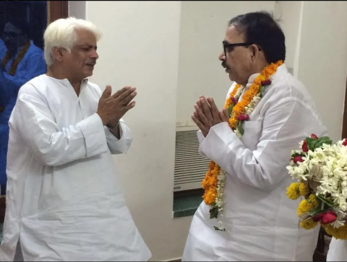 Representatives from Art of Living had a meeting with Prof. Vishwambhar Nath Mishra ji.